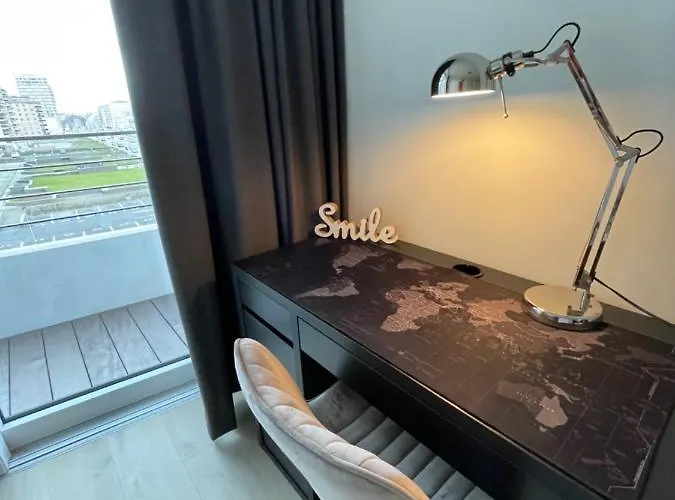 Florence At Sea, Luxe 3 Slpk App Met Zonnig Terras, Gratis Parking * Ostend